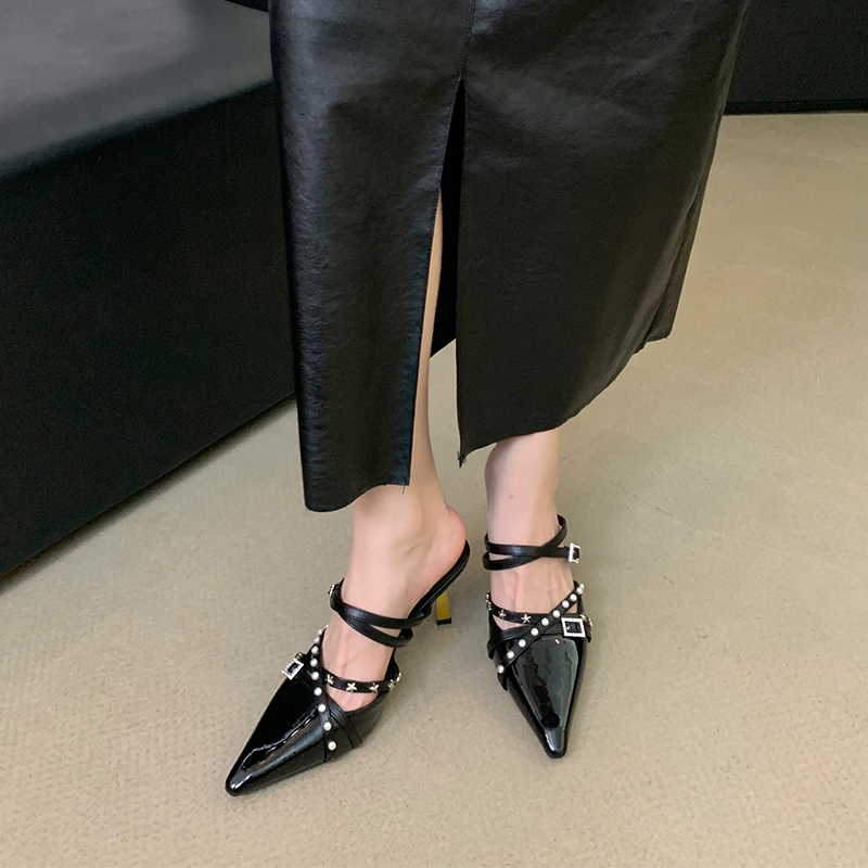 fortune-one-foot-pearl-sandals-women-2024-new-style-versatile-closed-toe-cross-strap-buckle-thin-heel-mary-jane-shoes_1 Fortune One Foot Pearl Sandals Women 2024 New Style Versatile Closed Toe Cross Strap Buckle Thin Heel Mary Jane Shoes